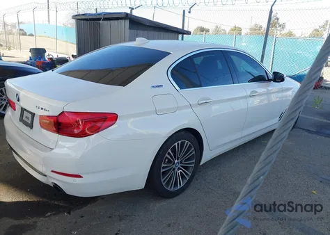 2018 BMW 530E Iperformance z USA, uszkodzony, nr VIN WBAJA9C52JB250596